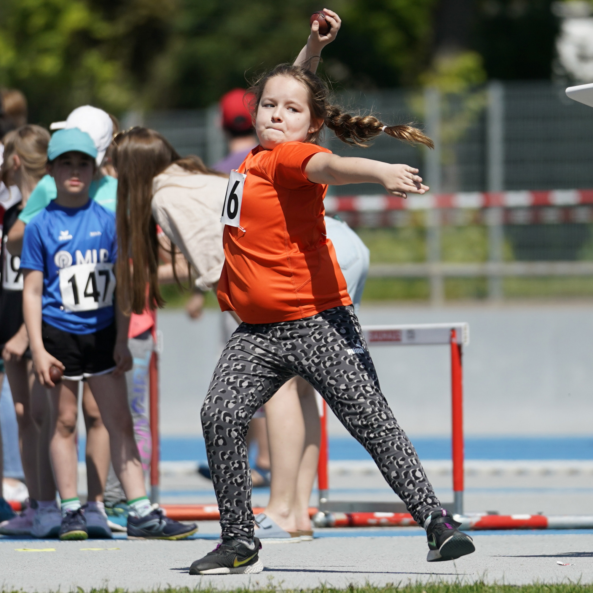 Wurf Kinder Jugend Training Laufen